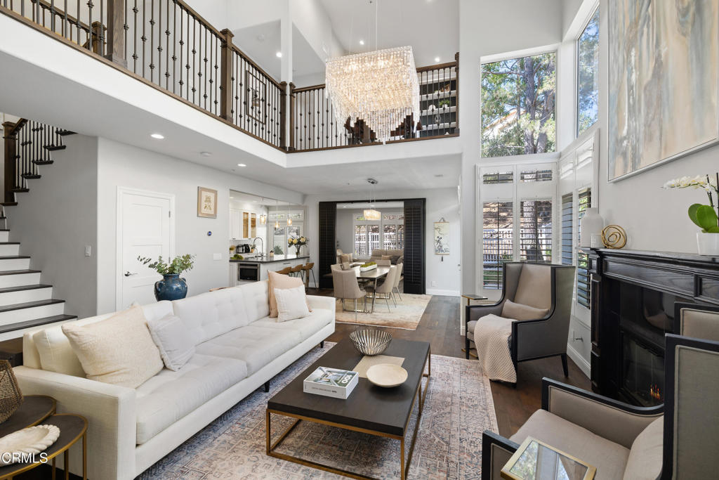 989 Calle La Primavera