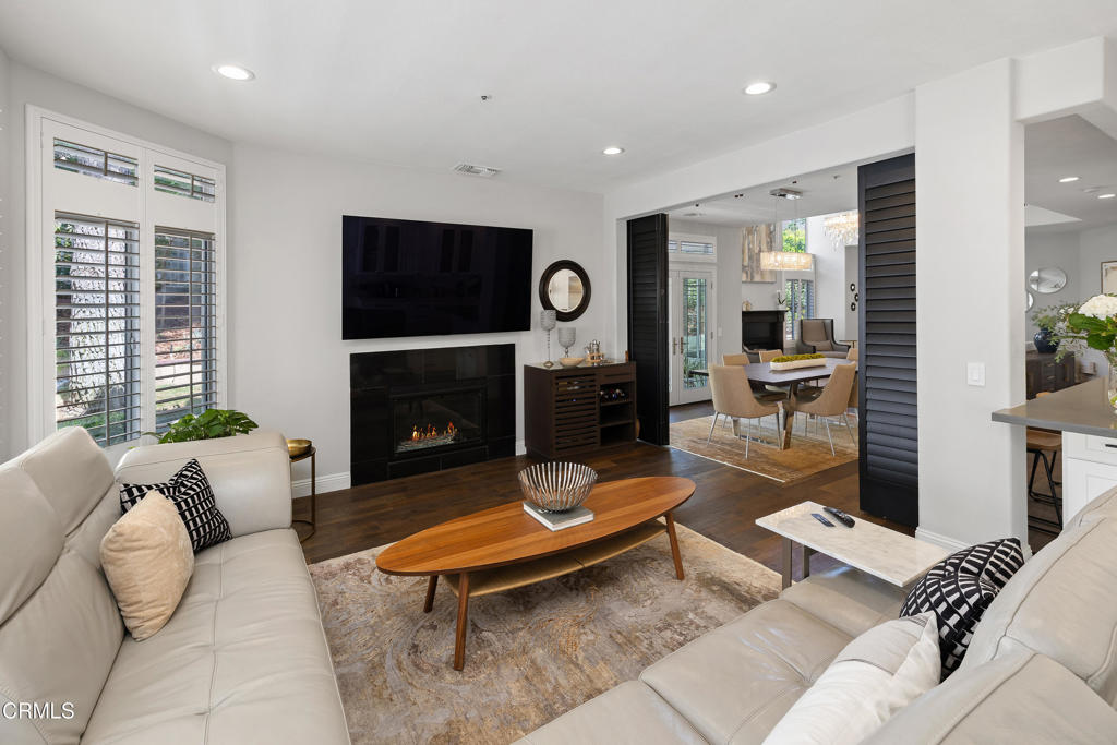 989 Calle La Primavera