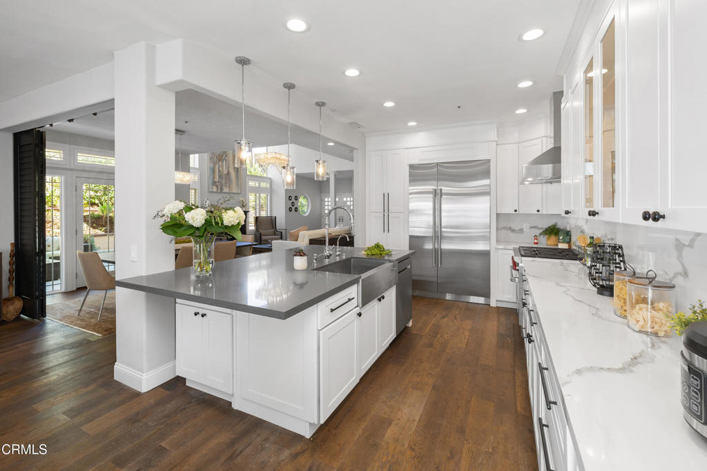 989 Calle La Primavera