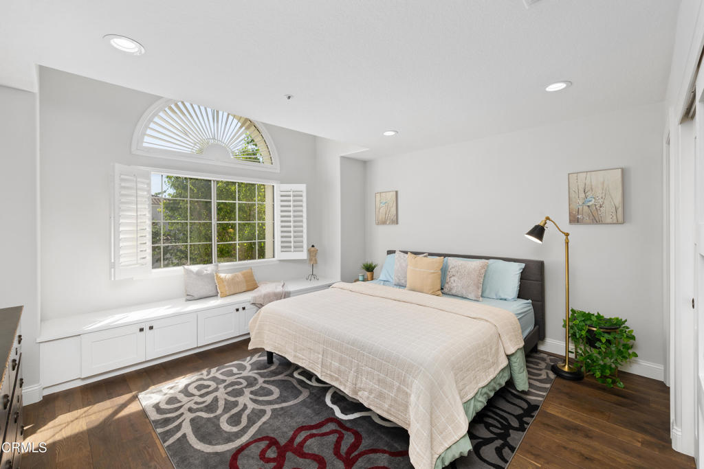 989 Calle La Primavera