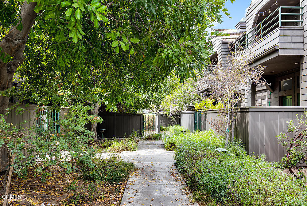 782 E California Boulevard 1