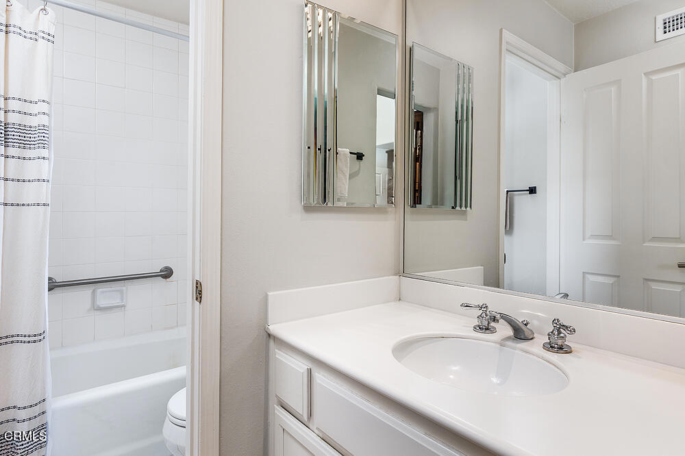 782 E California Boulevard 1