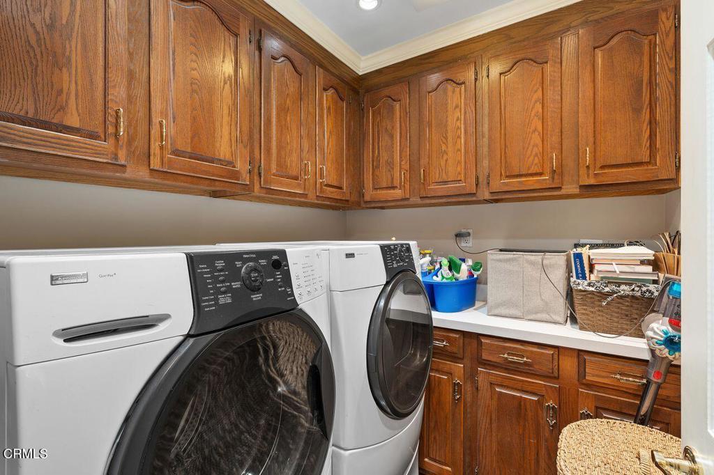 70 N Arroyo Boulevard