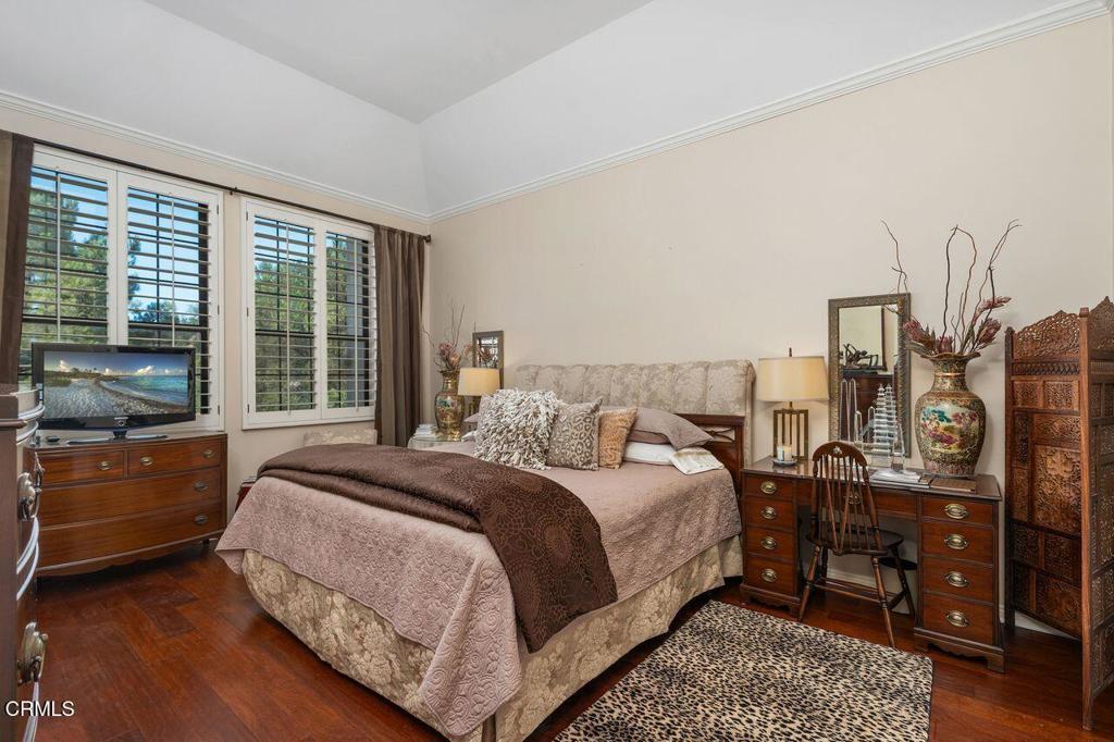 70 N Arroyo Boulevard