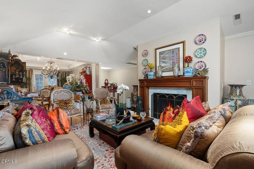 70 N Arroyo Boulevard