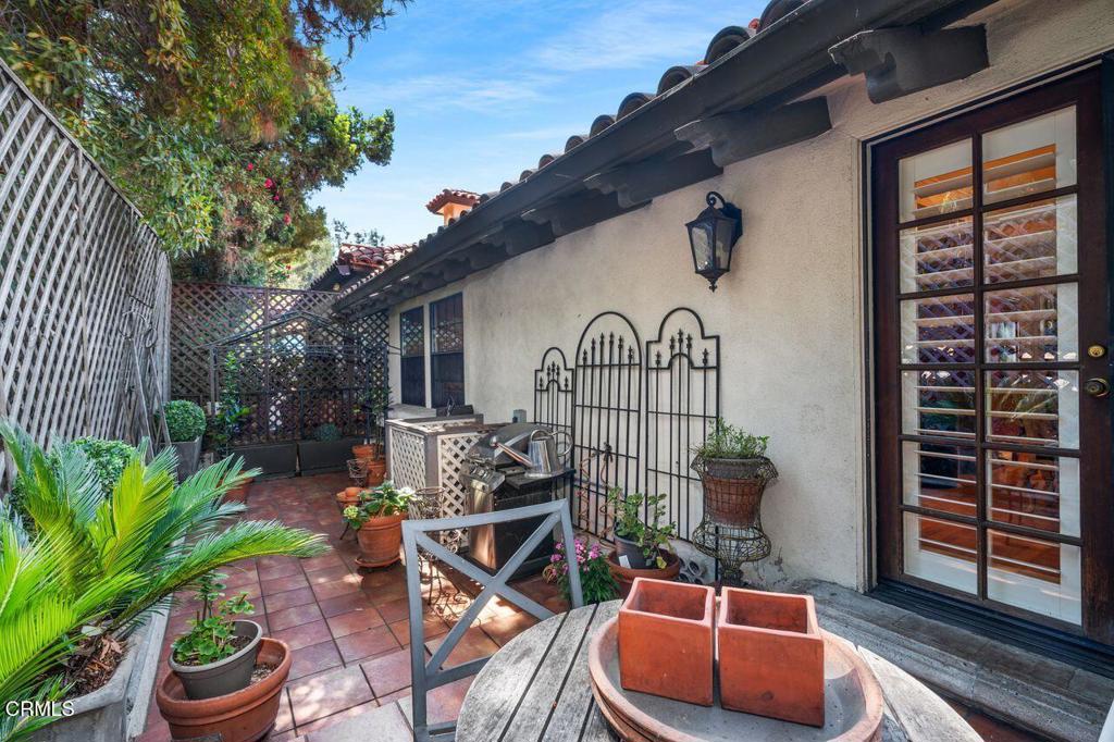 70 N Arroyo Boulevard