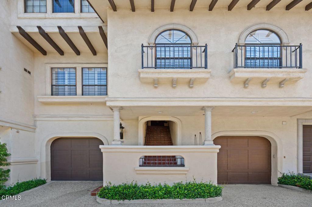 70 N Arroyo Boulevard