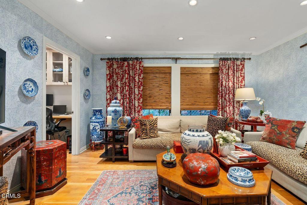 70 N Arroyo Boulevard