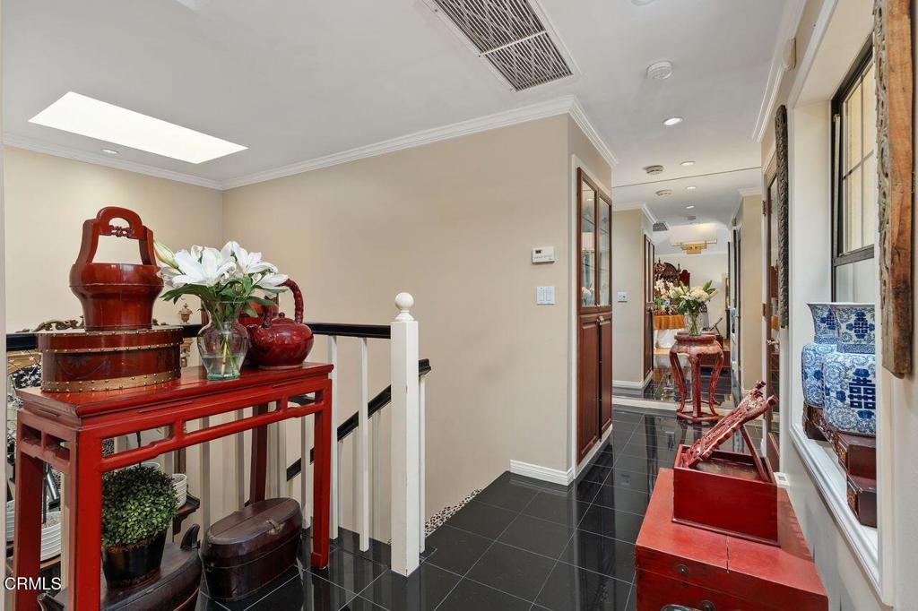 70 N Arroyo Boulevard