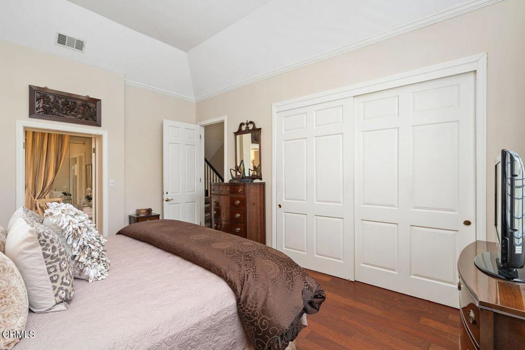 70 N Arroyo Boulevard