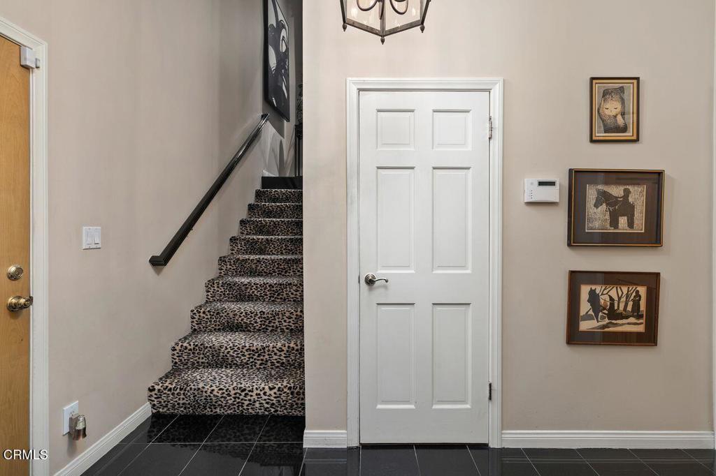 70 N Arroyo Boulevard