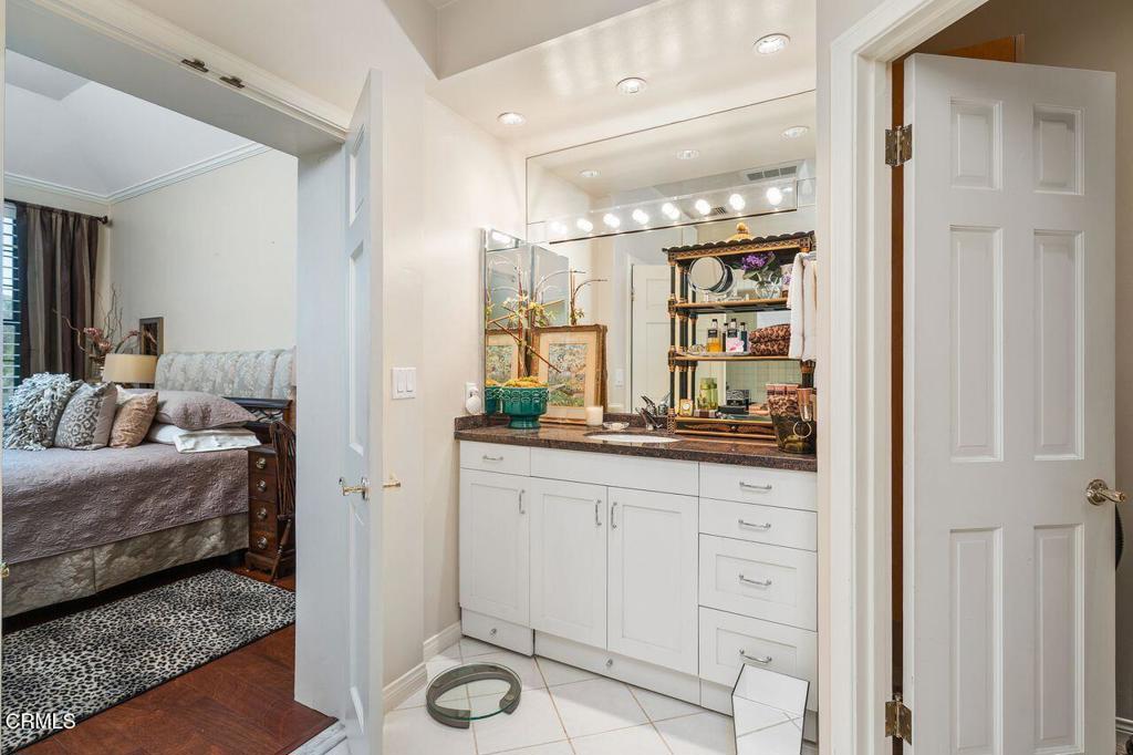 70 N Arroyo Boulevard