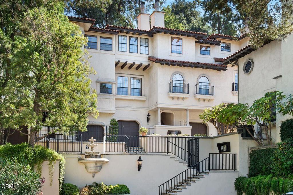 70 N Arroyo Boulevard