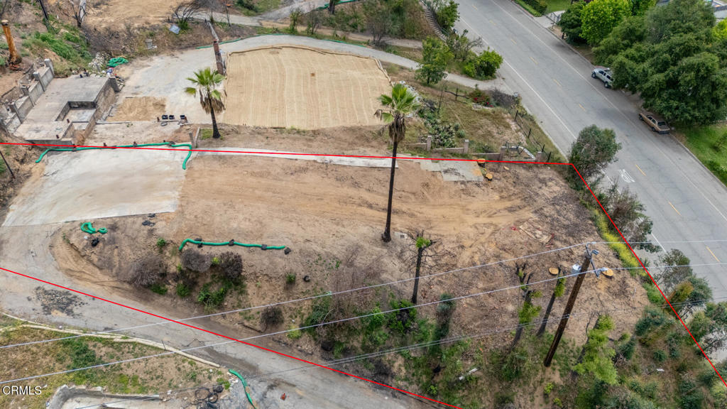 1625 E Loma Alta Drive