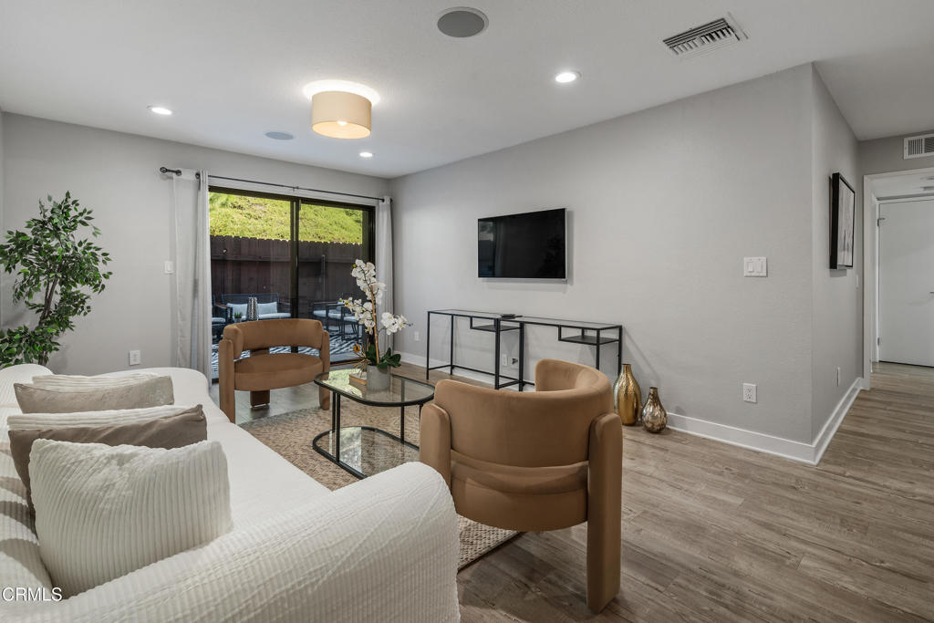 805 Temple Terrace 104