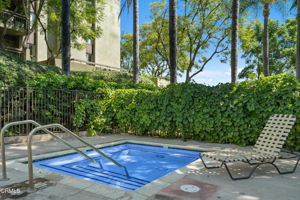 805 Temple Terrace 104