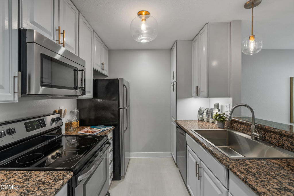 805 Temple Terrace 104