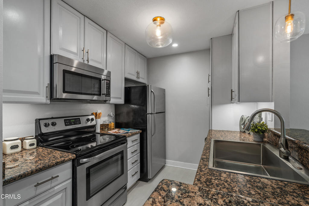 805 Temple Terrace 104