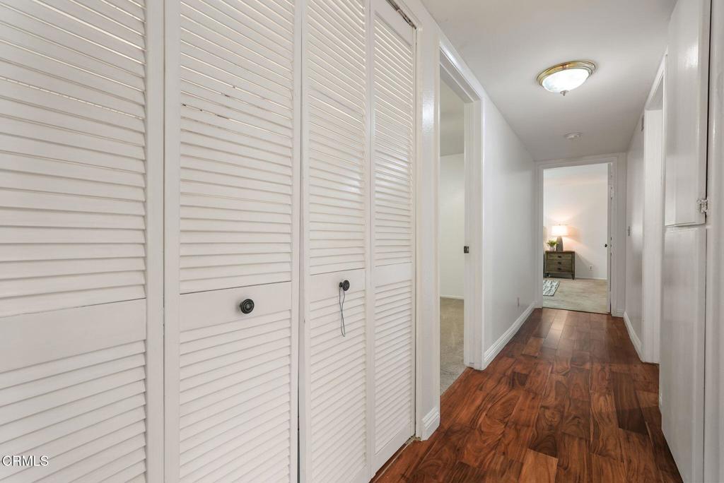 366 W California Avenue 6