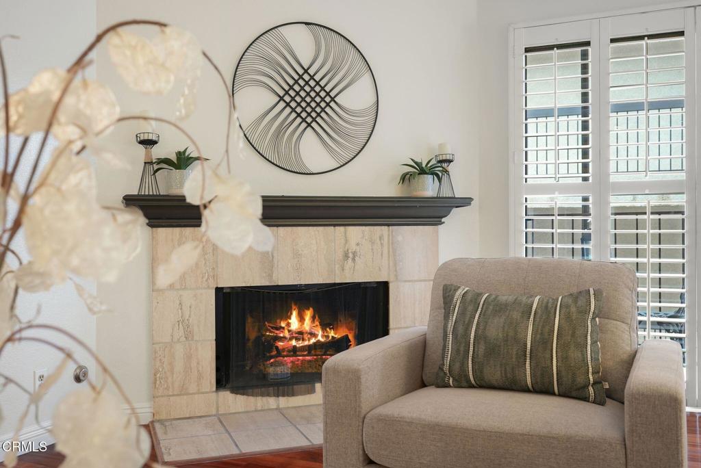 366 W California Avenue 6