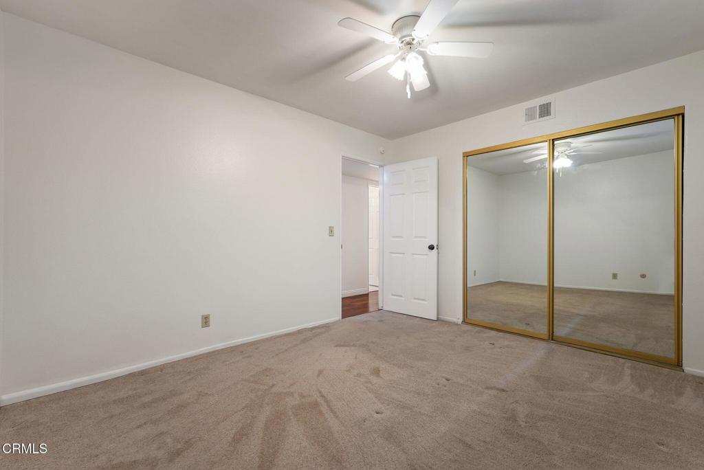 366 W California Avenue 6