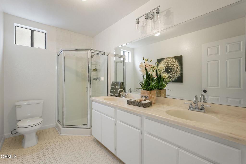 366 W California Avenue 6