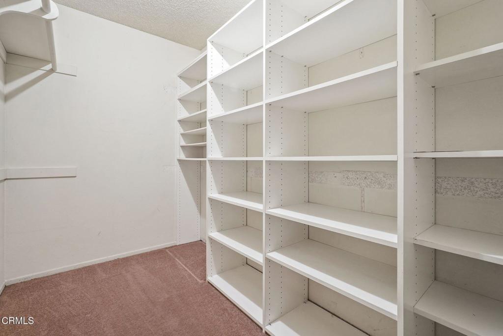 366 W California Avenue 6