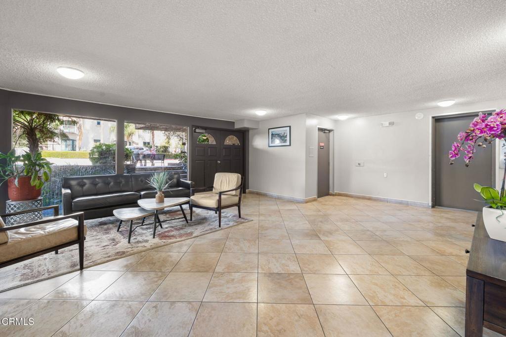 2386 E Del Mar Boulevard 304