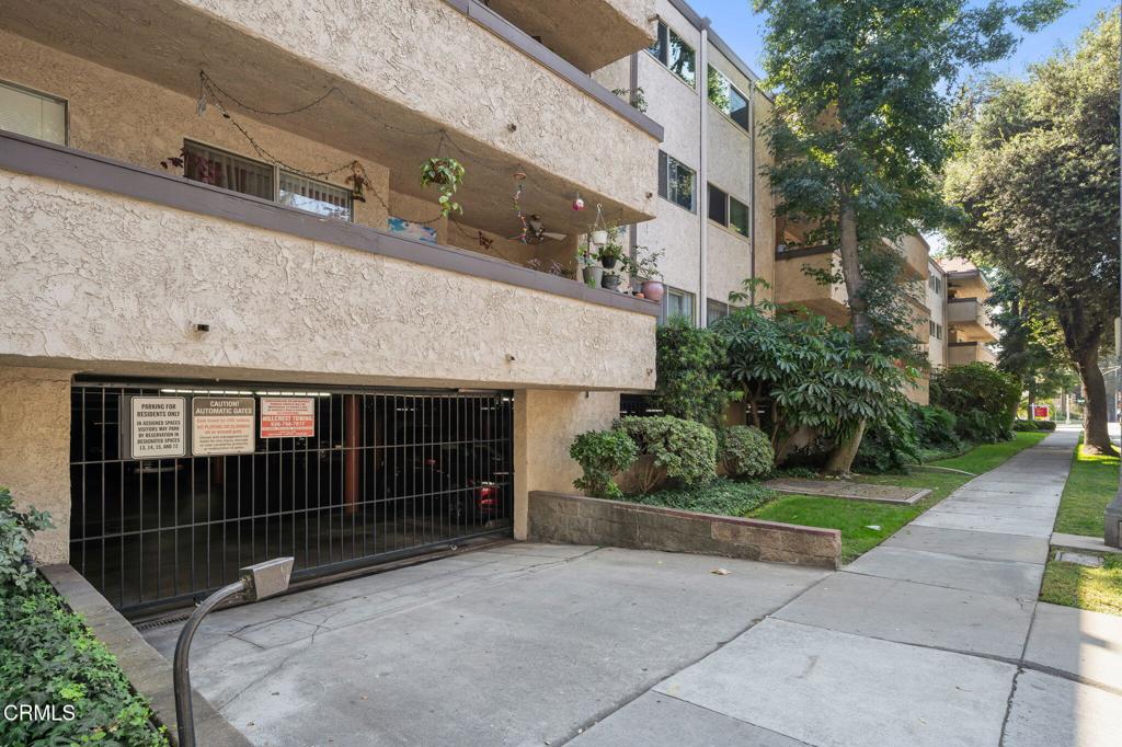 2386 E Del Mar Boulevard 304