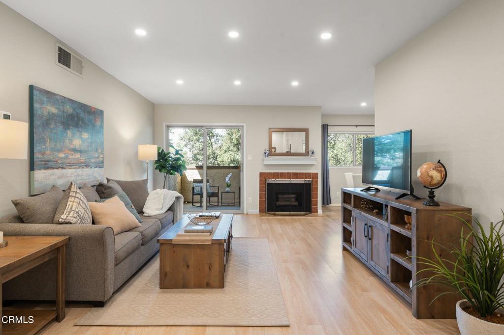 2386 E Del Mar Boulevard 304