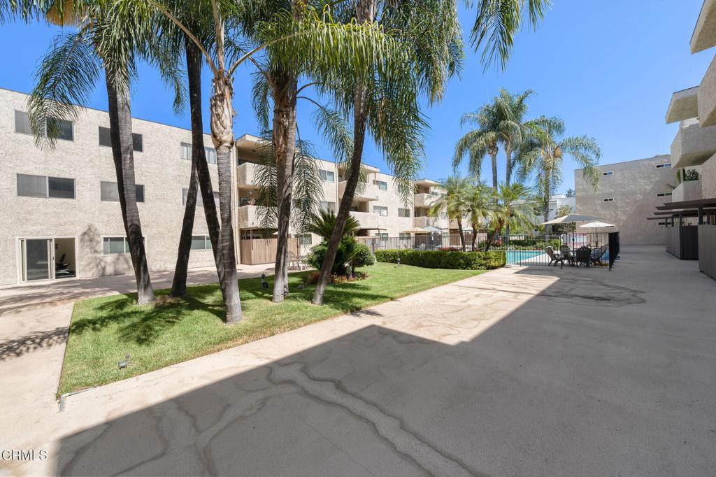 2386 E Del Mar Boulevard 304