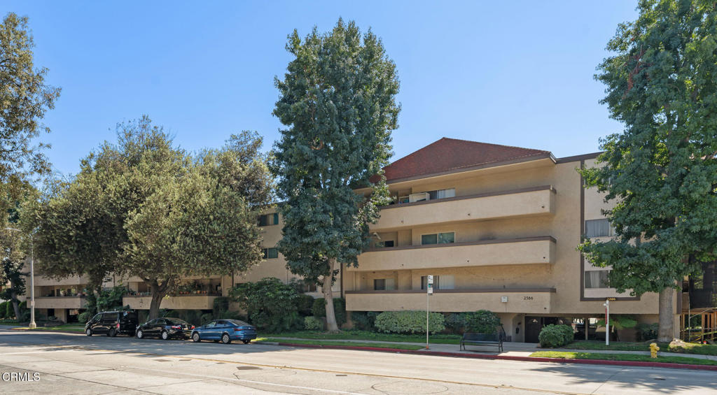 2386 E Del Mar Boulevard 304