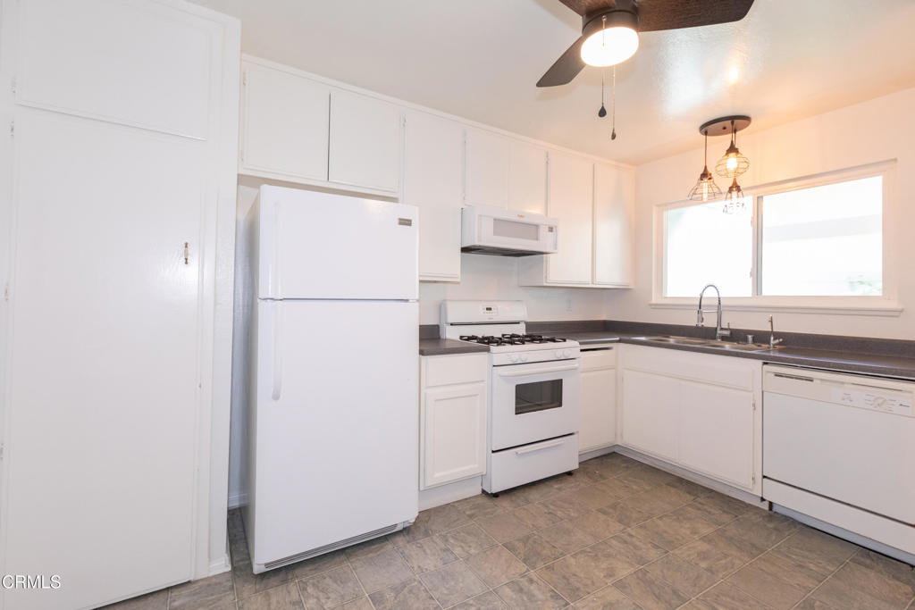 3107 E Harbor Boulevard B