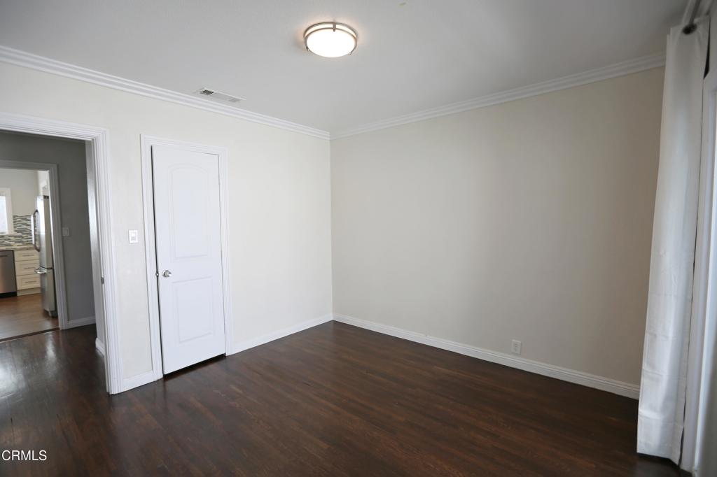 529 N El Molino Street