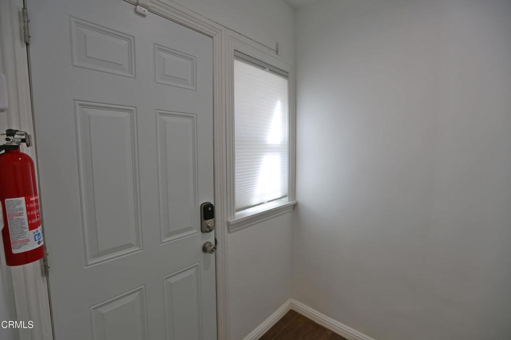 529 N El Molino Street