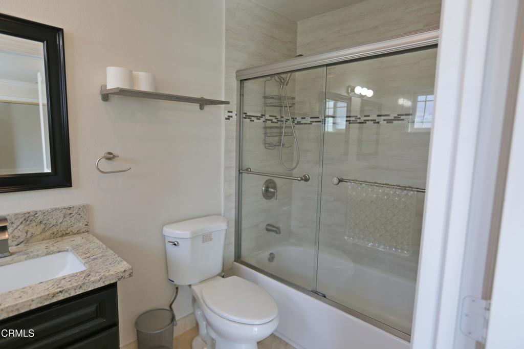 529 N El Molino Street