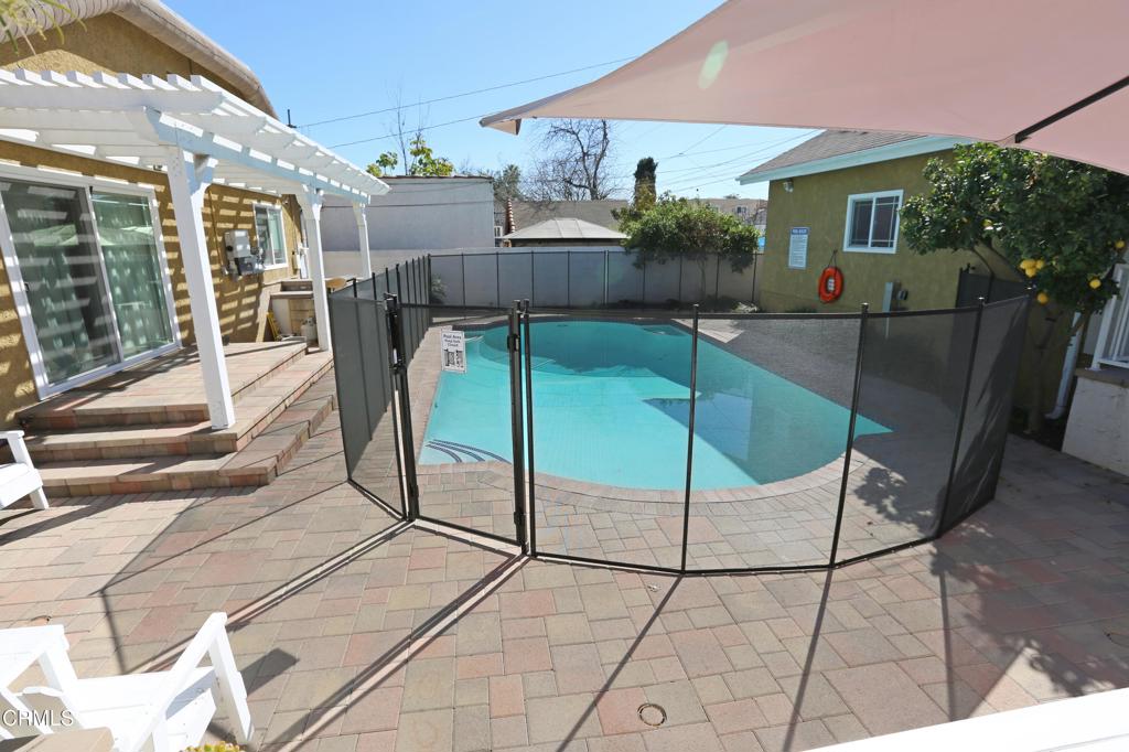 529 N El Molino Street