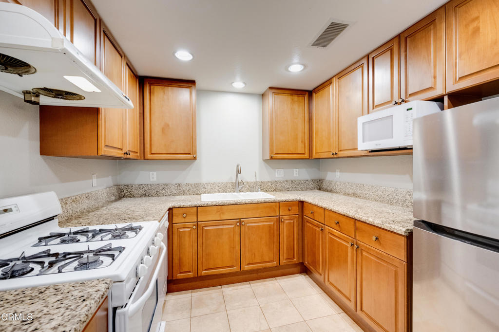 580 W Main Street 121
