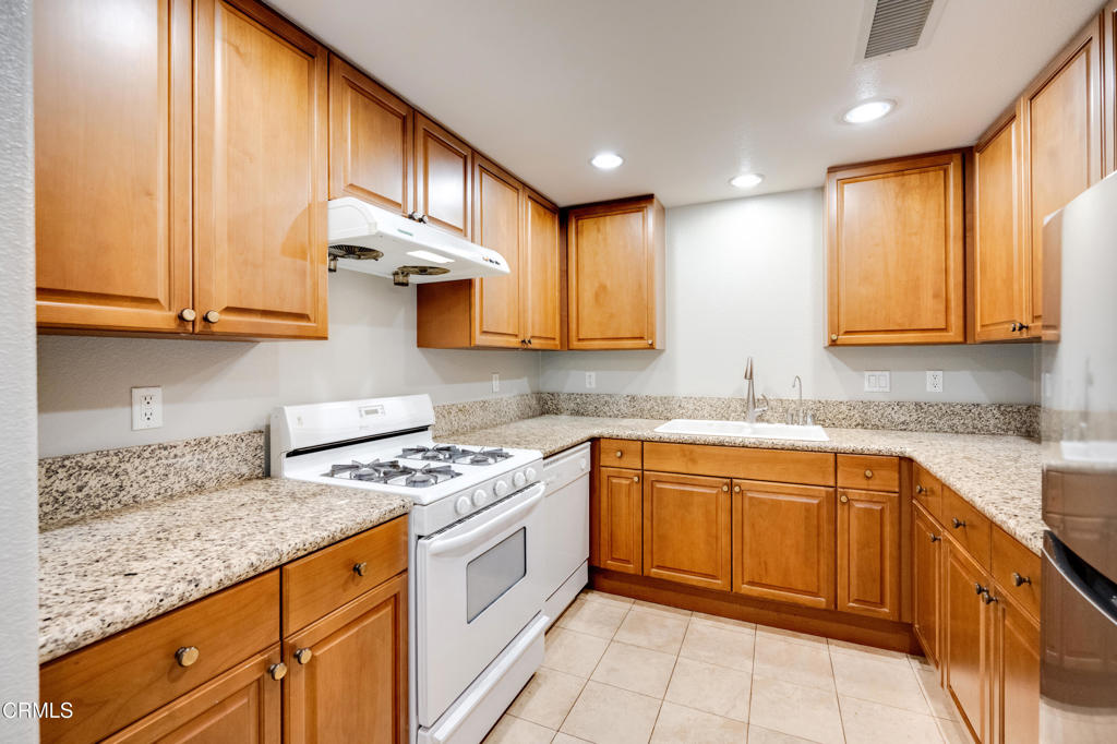 580 W Main Street 121