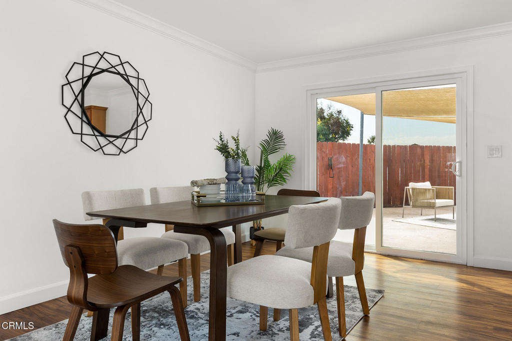 244 E Newburgh Street