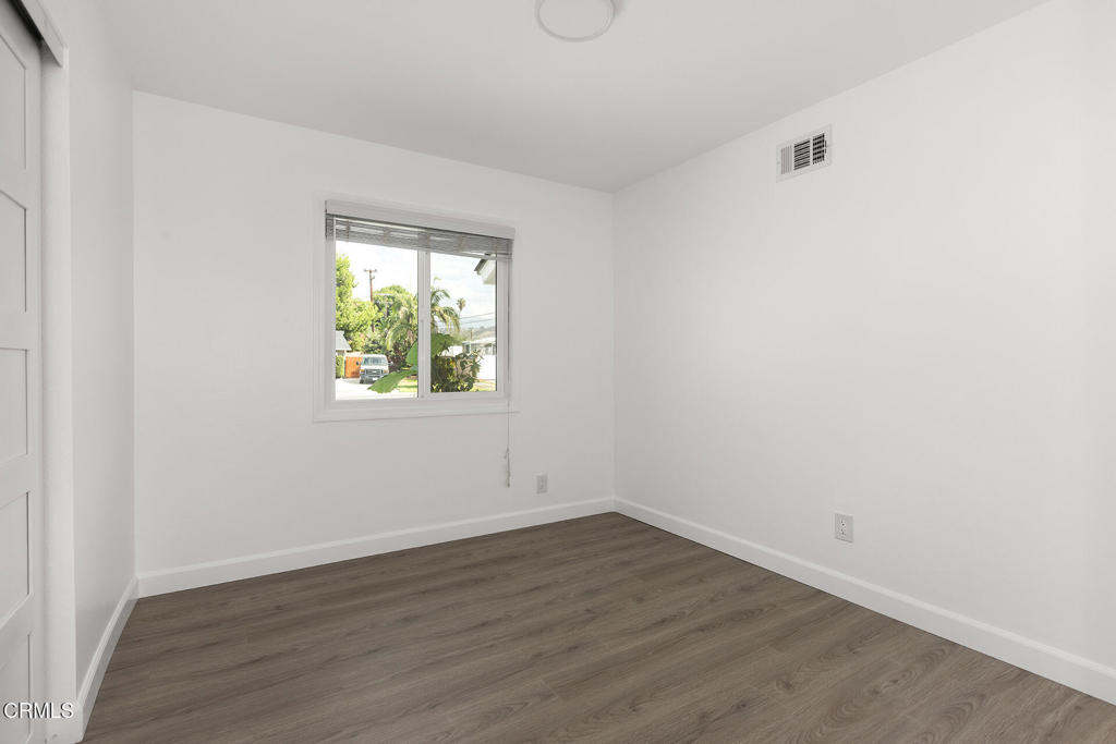 244 E Newburgh Street