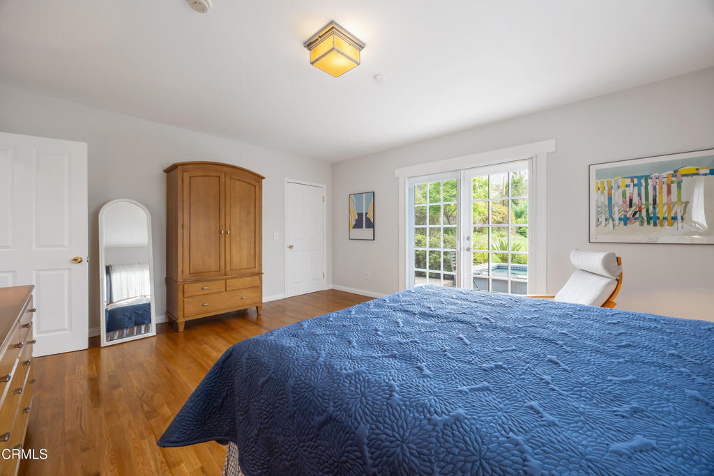 3432 Canyon Crest Road