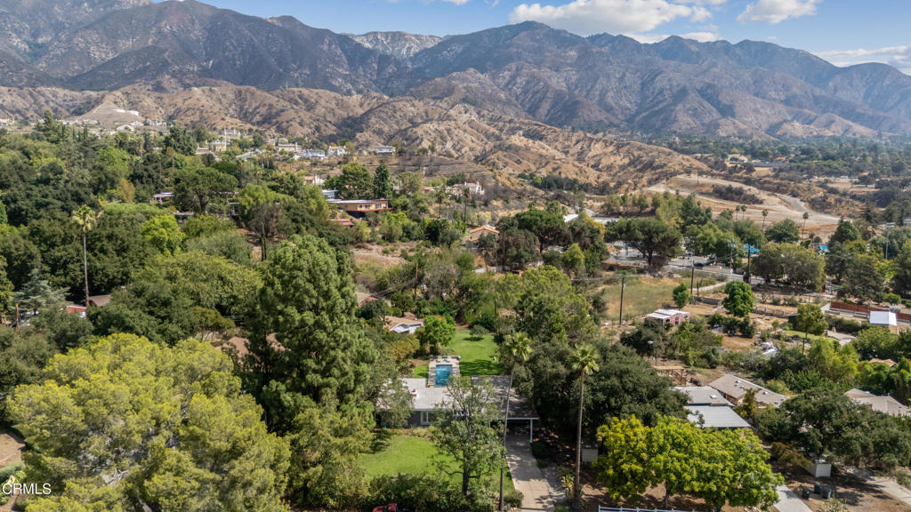 3432 Canyon Crest Road