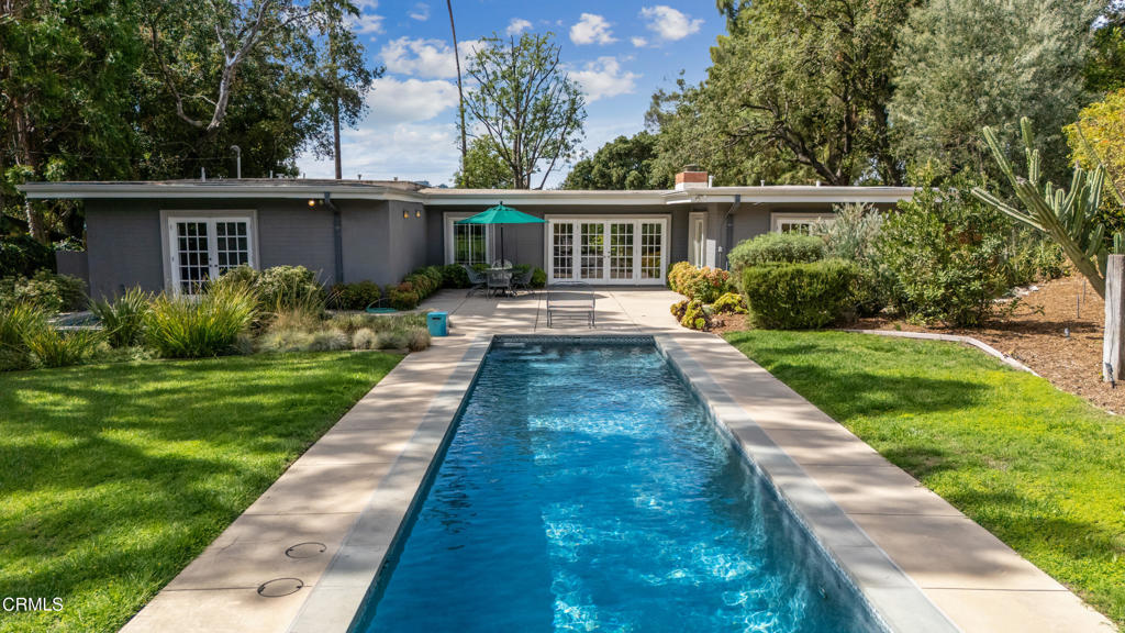 3432 Canyon Crest Road