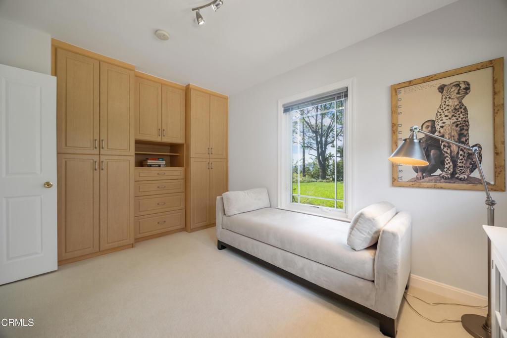 3432 Canyon Crest Road