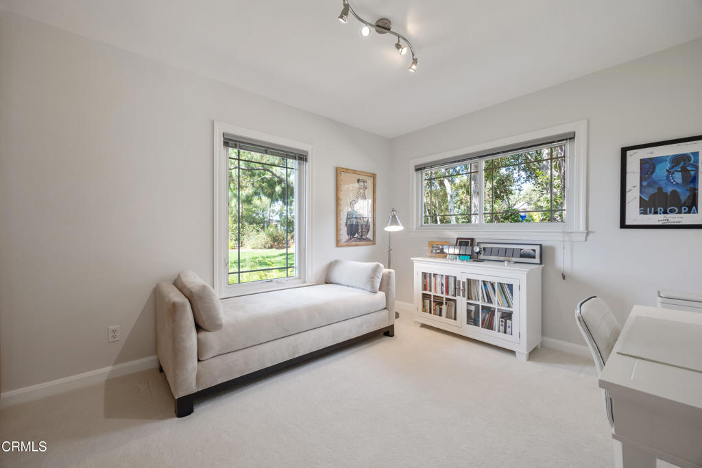 3432 Canyon Crest Road