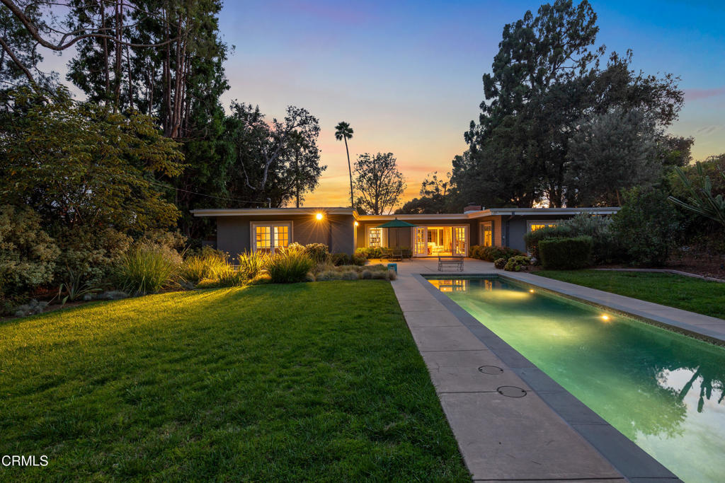 3432 Canyon Crest Road