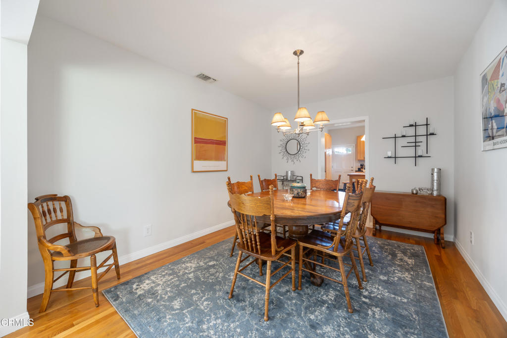 3432 Canyon Crest Road