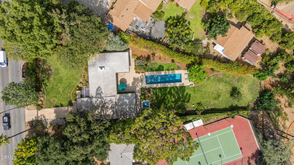 3432 Canyon Crest Road