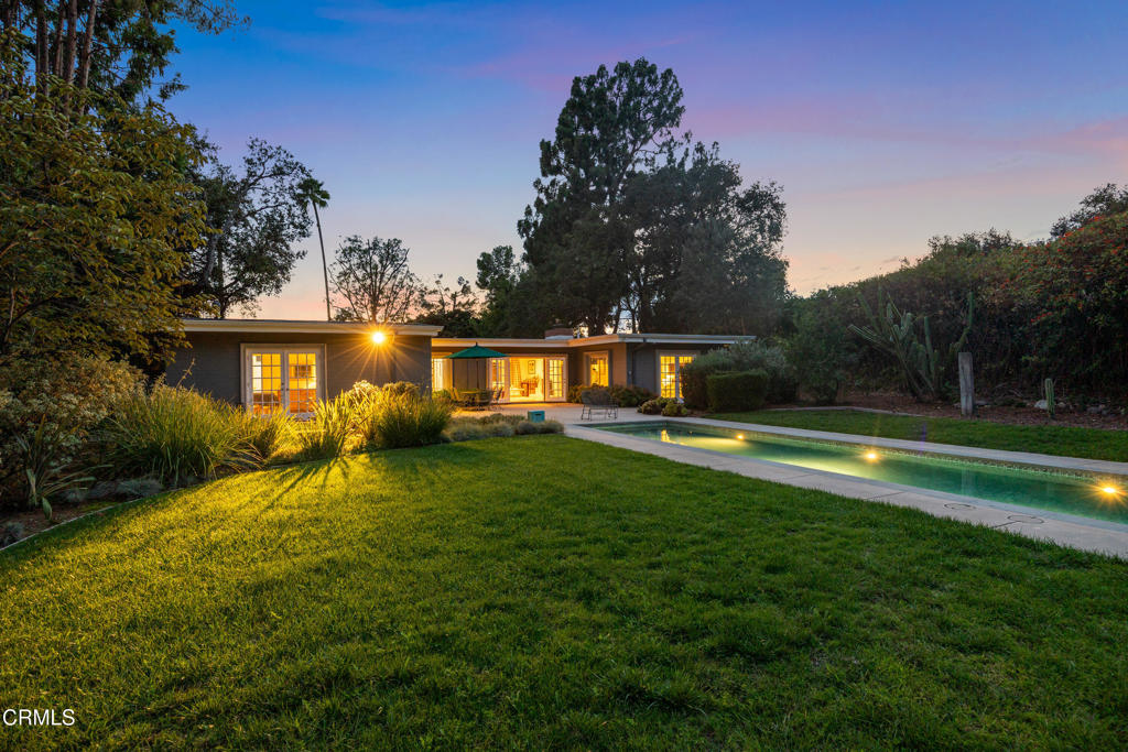 3432 Canyon Crest Road